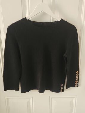 Black Women’s Button-Sleeve Knit Top